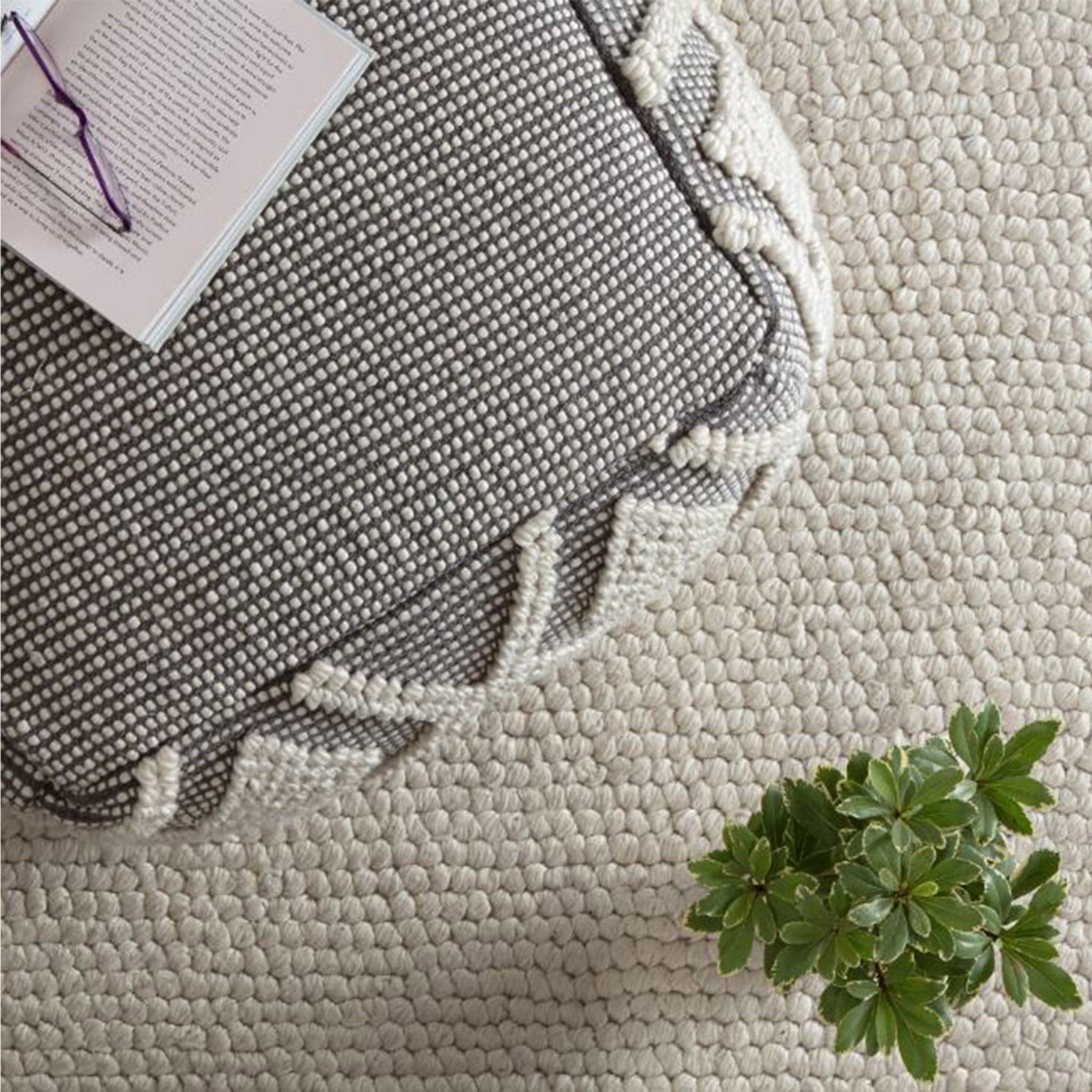 Chippewa Pouf - Image 4