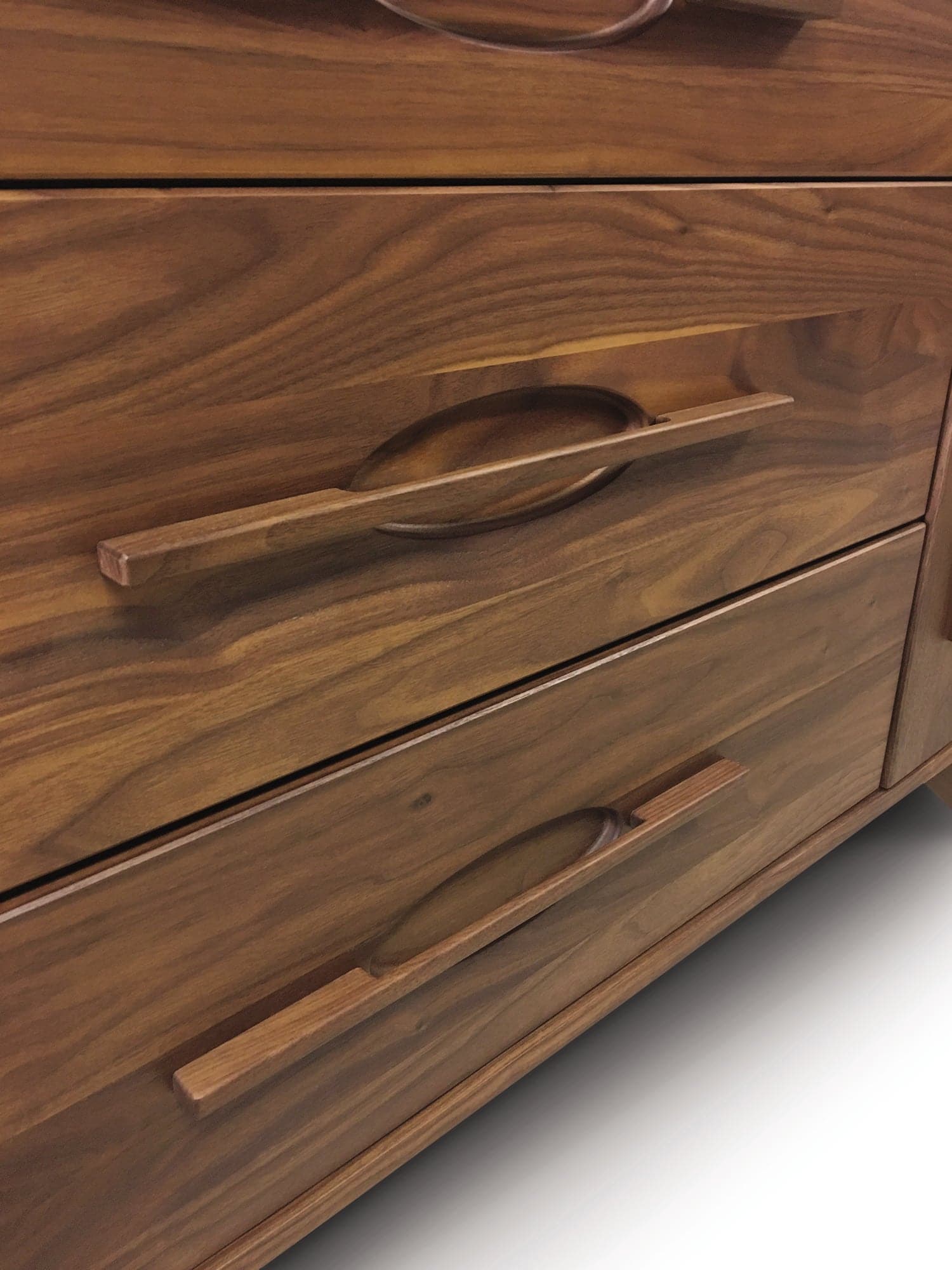 Copeland Audrey 3 Drawers 2 Doors Buffet - Image 9