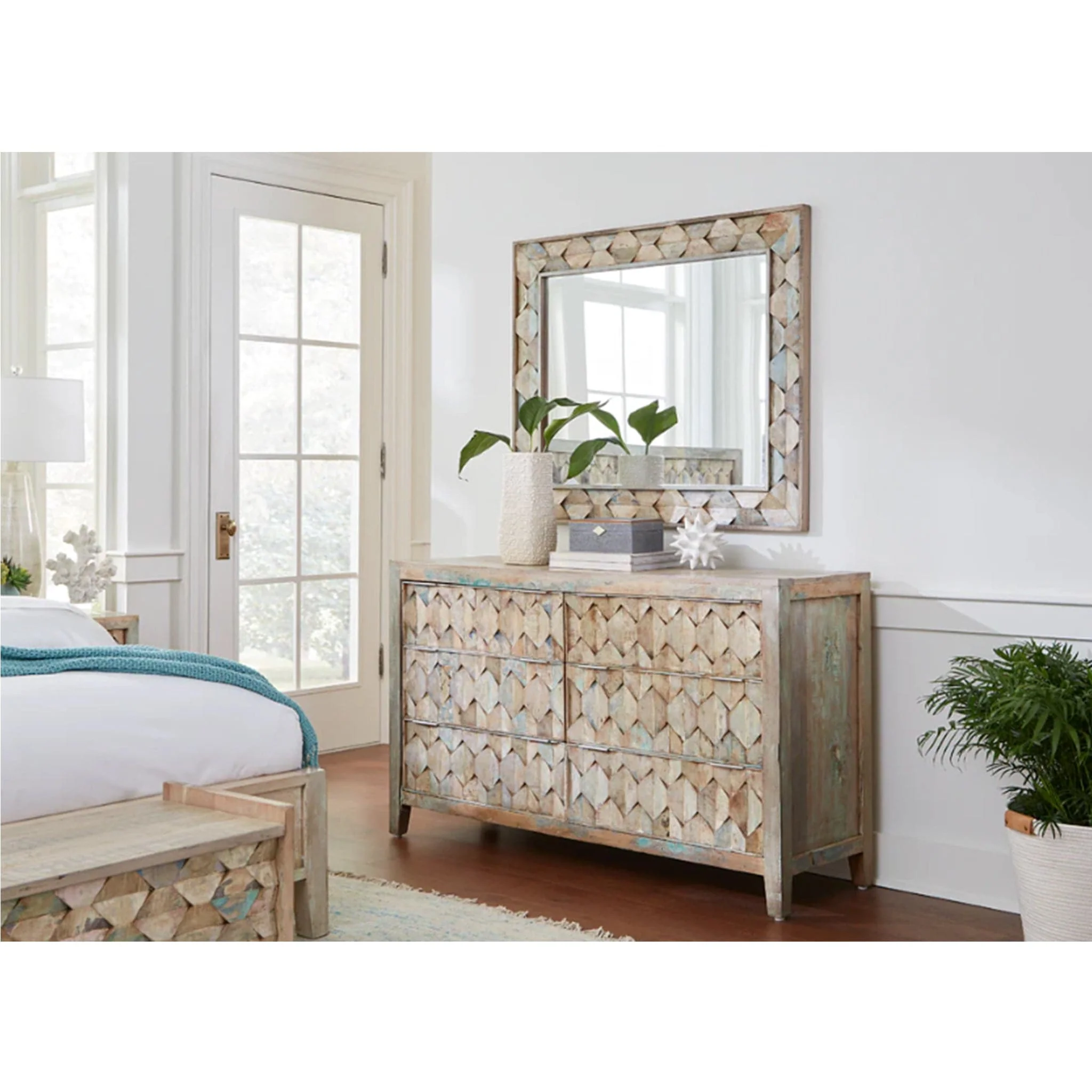 Cordoba Dresser - Image 3