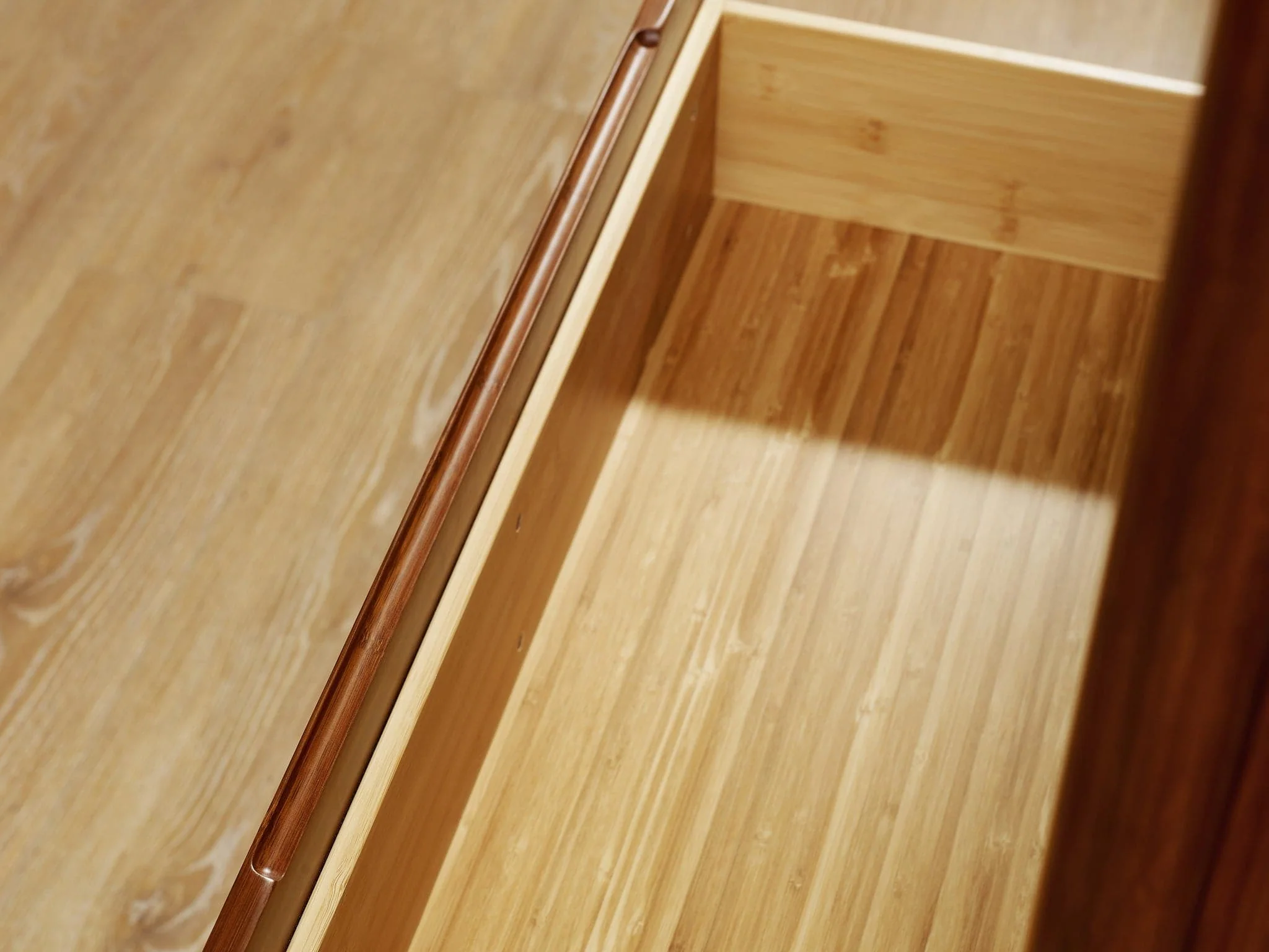 Currant Five Drawer High Chest - Image 10
