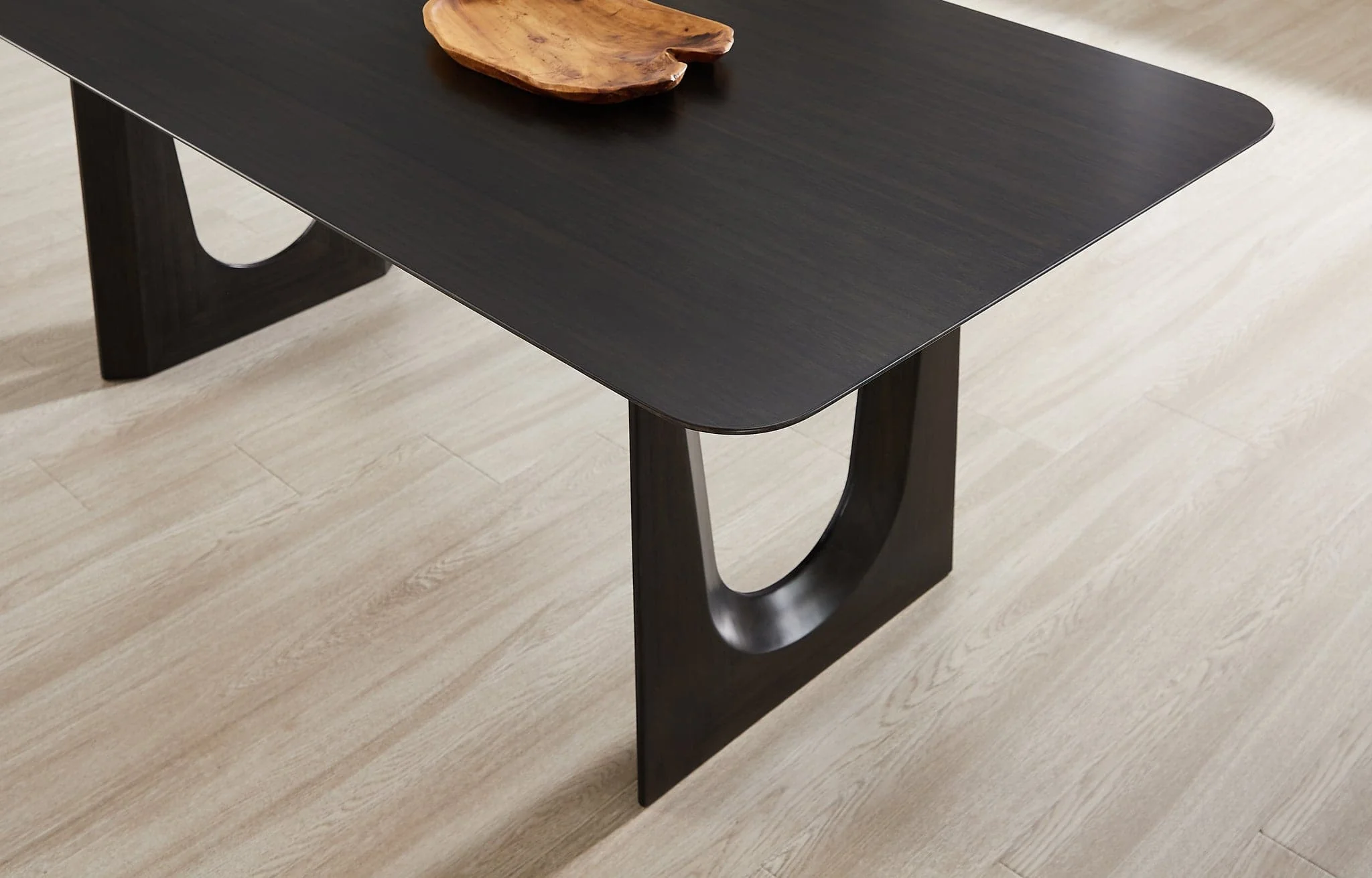 Hanna Dining Table - Image 7