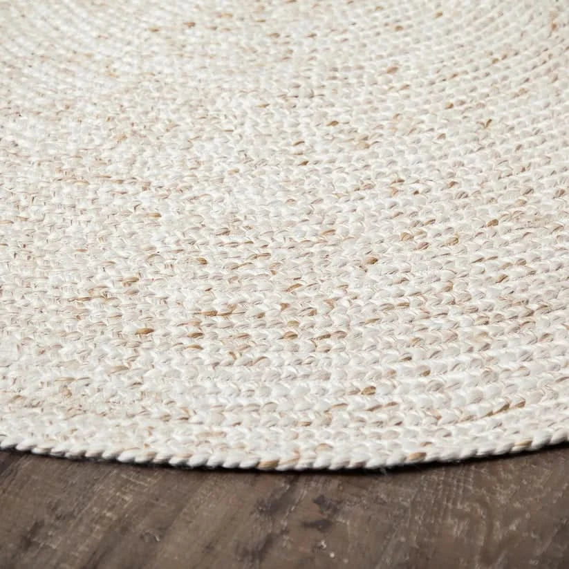 Hummingbird Rug - Image 4