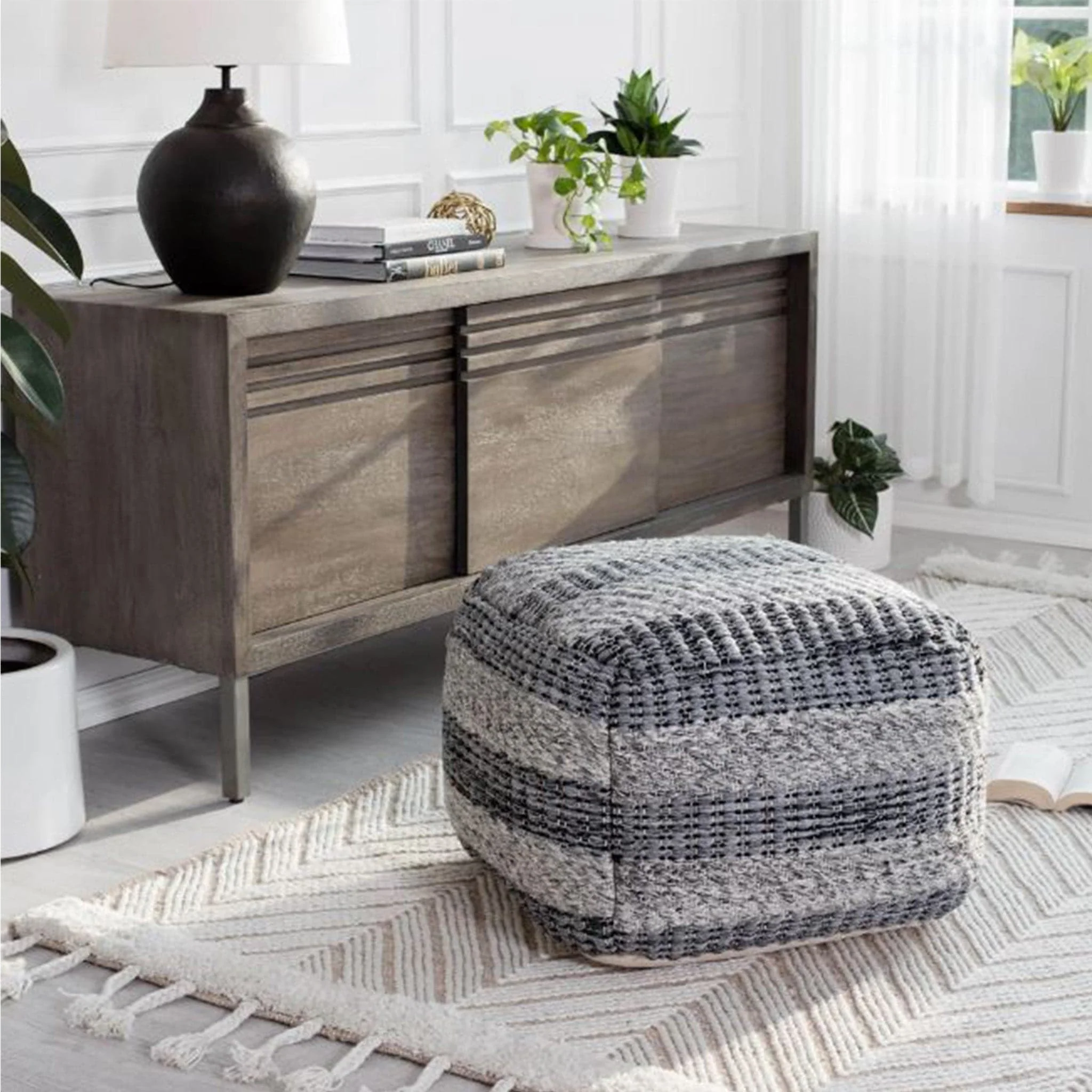 I Got Stripes Pouf - Image 4