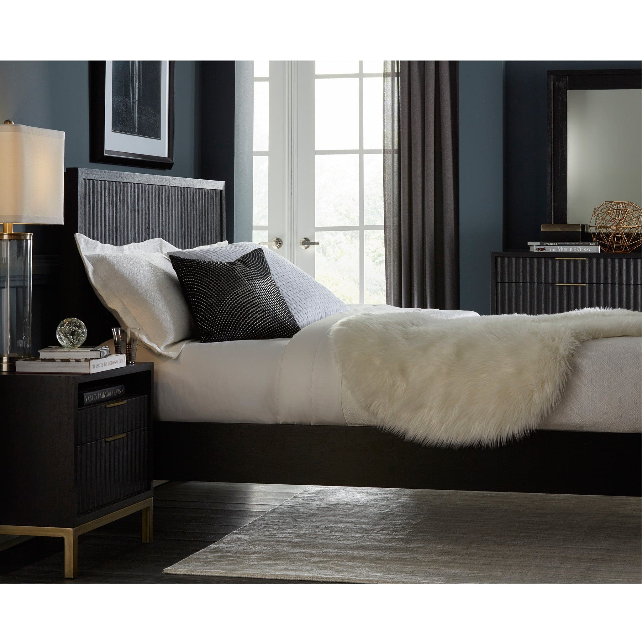 Kentfield Platform Bed - Image 5
