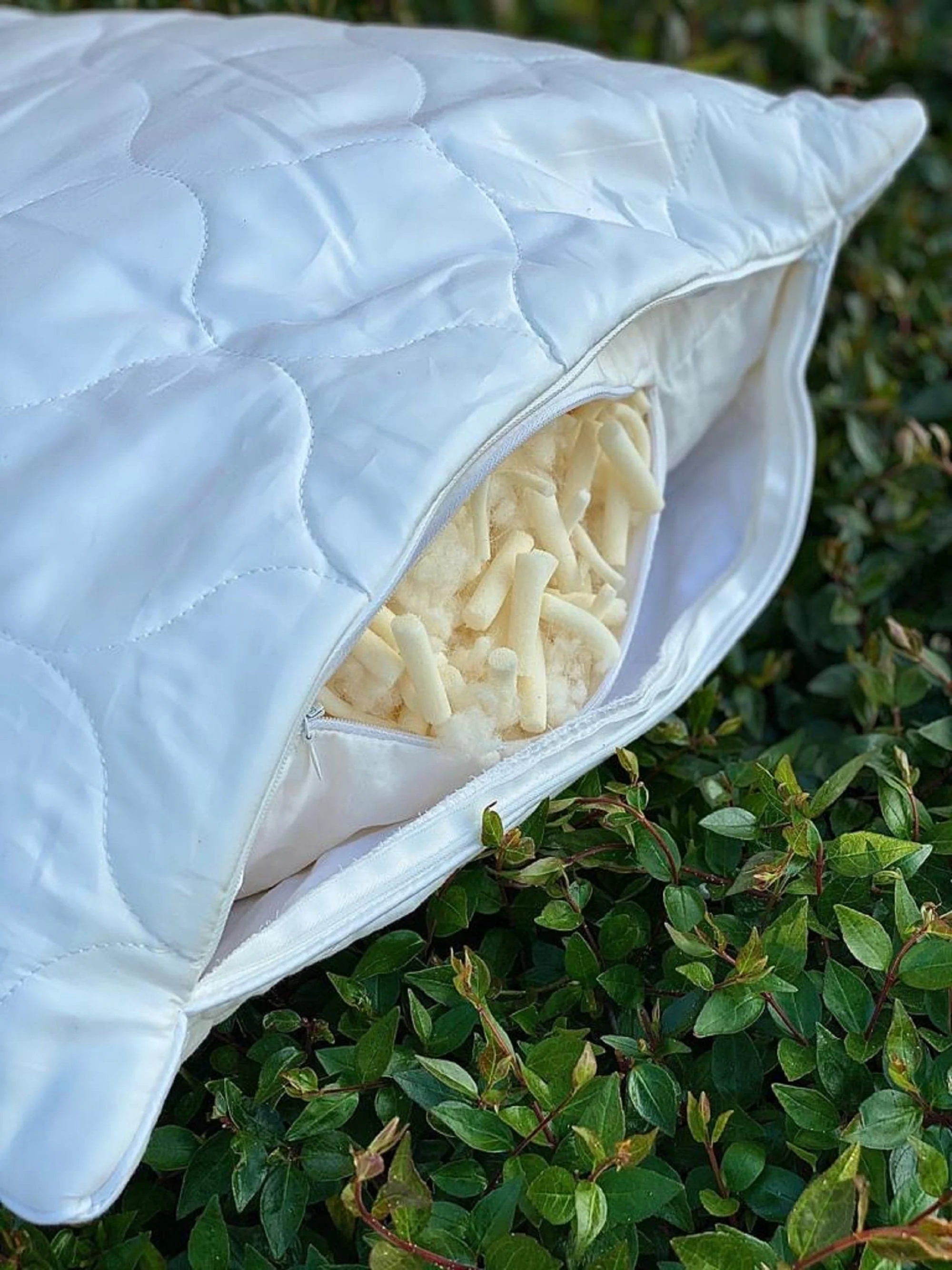 Natural Sleep Adjustable Latex Side Pillow - Image 11