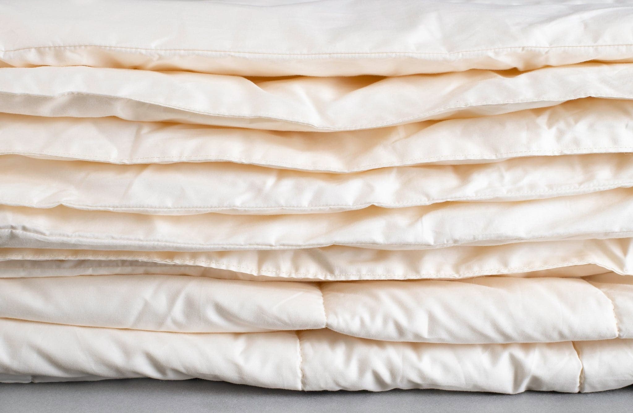 Natural Sleep Merino Light Comforter - Image 3