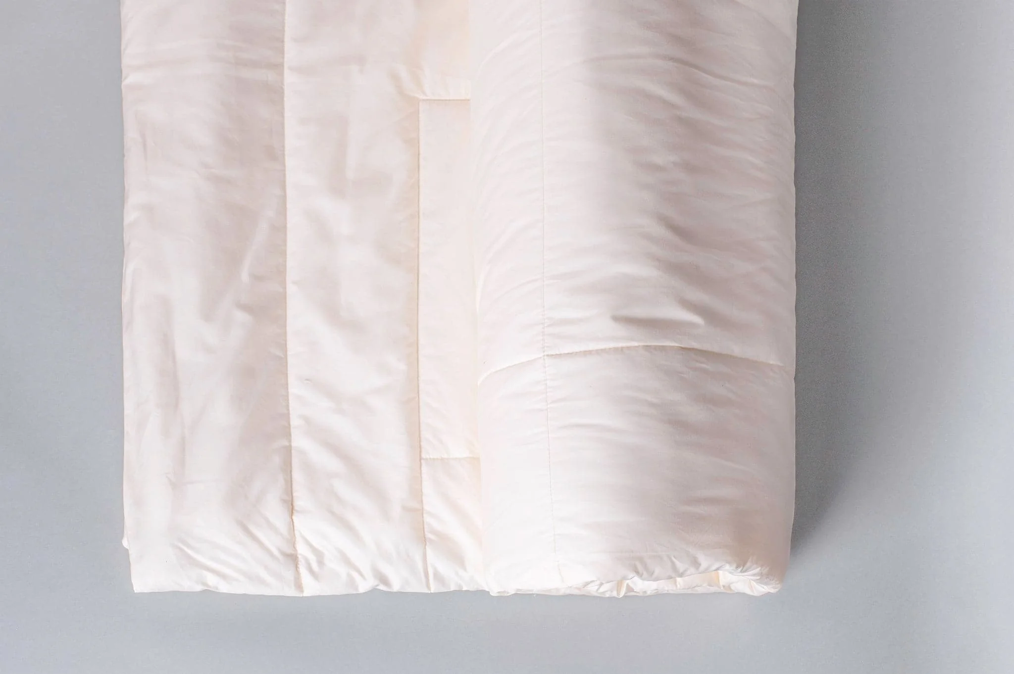 Natural Sleep Merino Light Comforter - Image 7