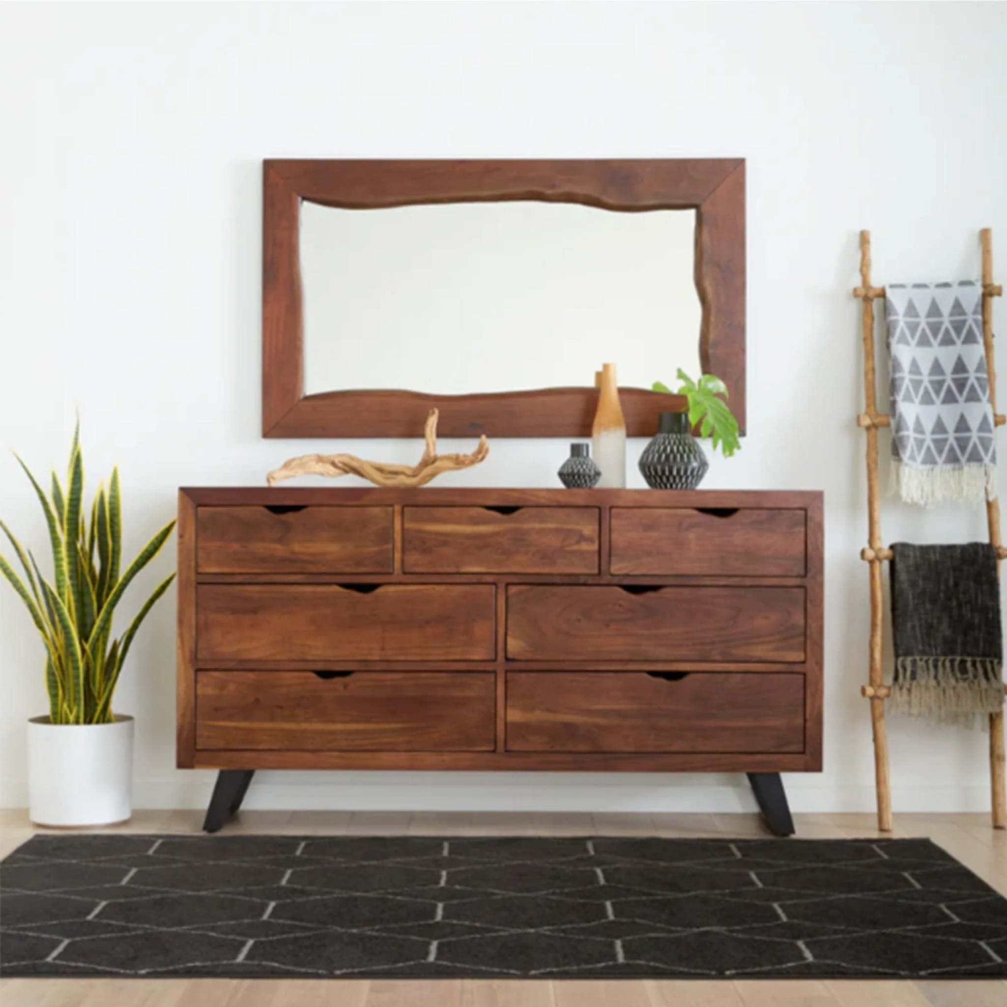 Nottingham Dresser - Image 3