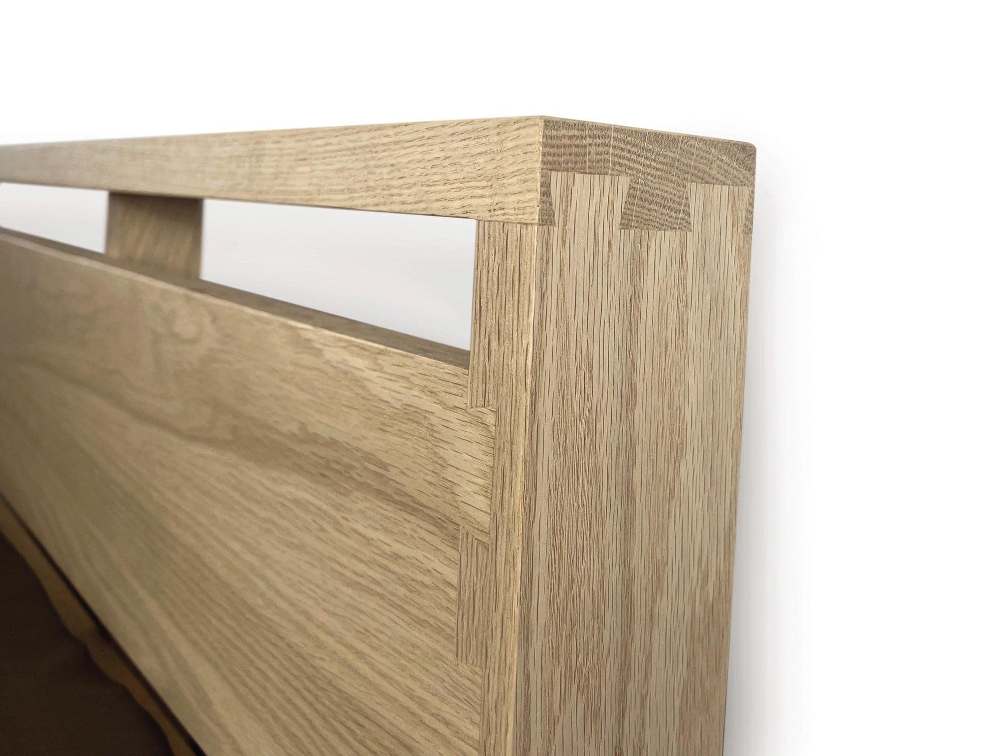 Copeland Oslo Platform Bed - Image 10
