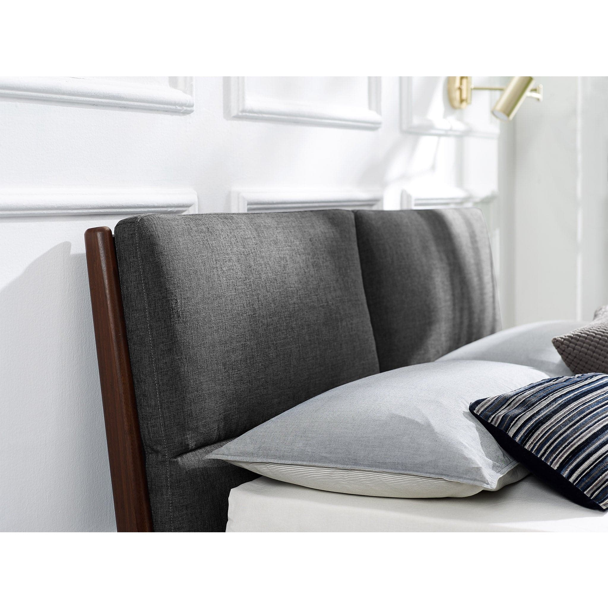 Park Avenue Platform Bed with Fabric - Image 8