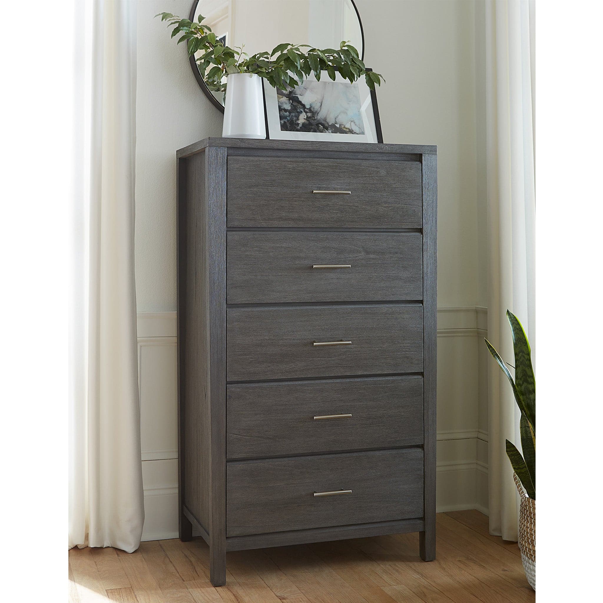 Nevis Chest - Image 7