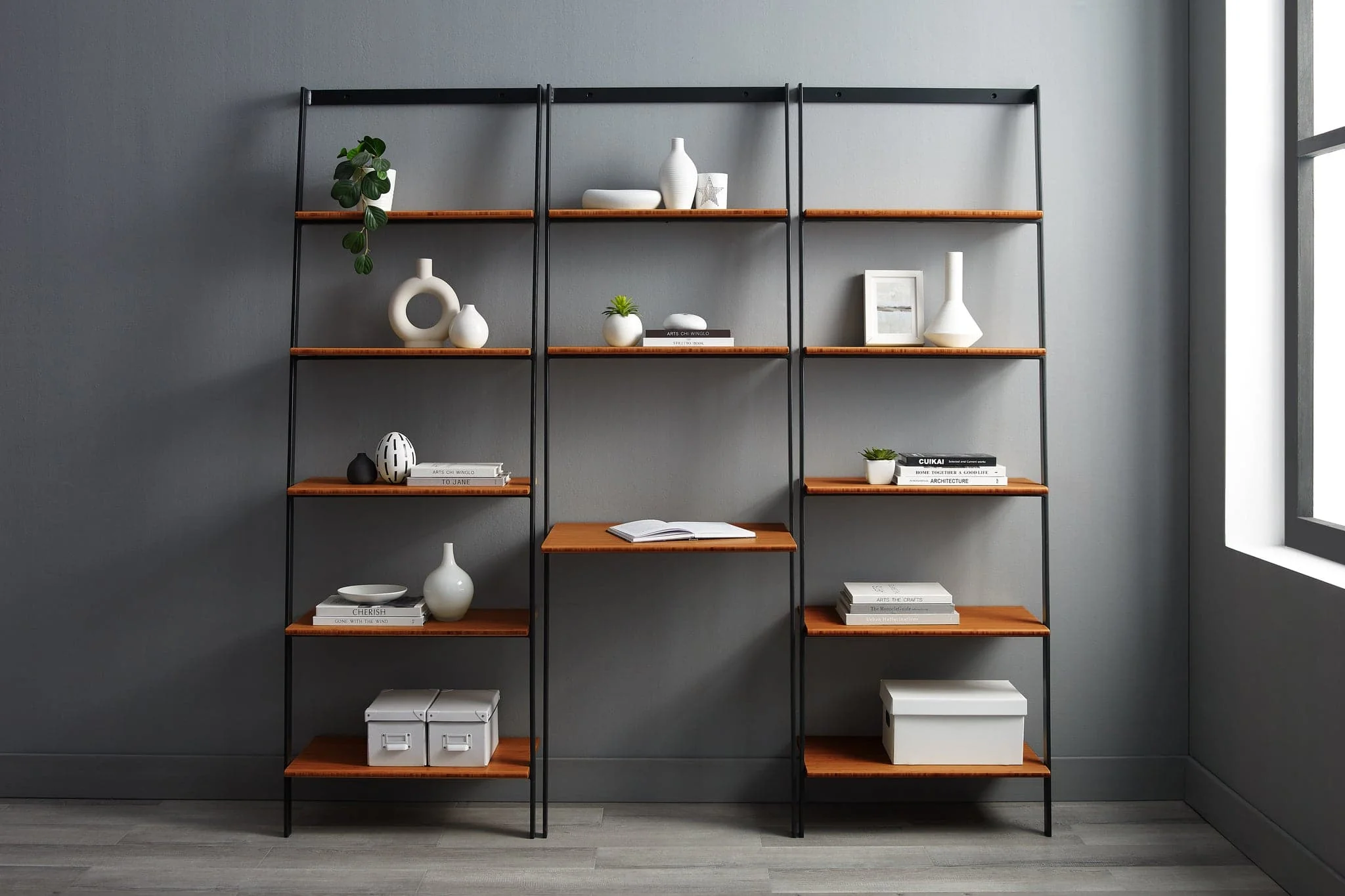 Studio Plus Leaning Desk, Amber - Image 4