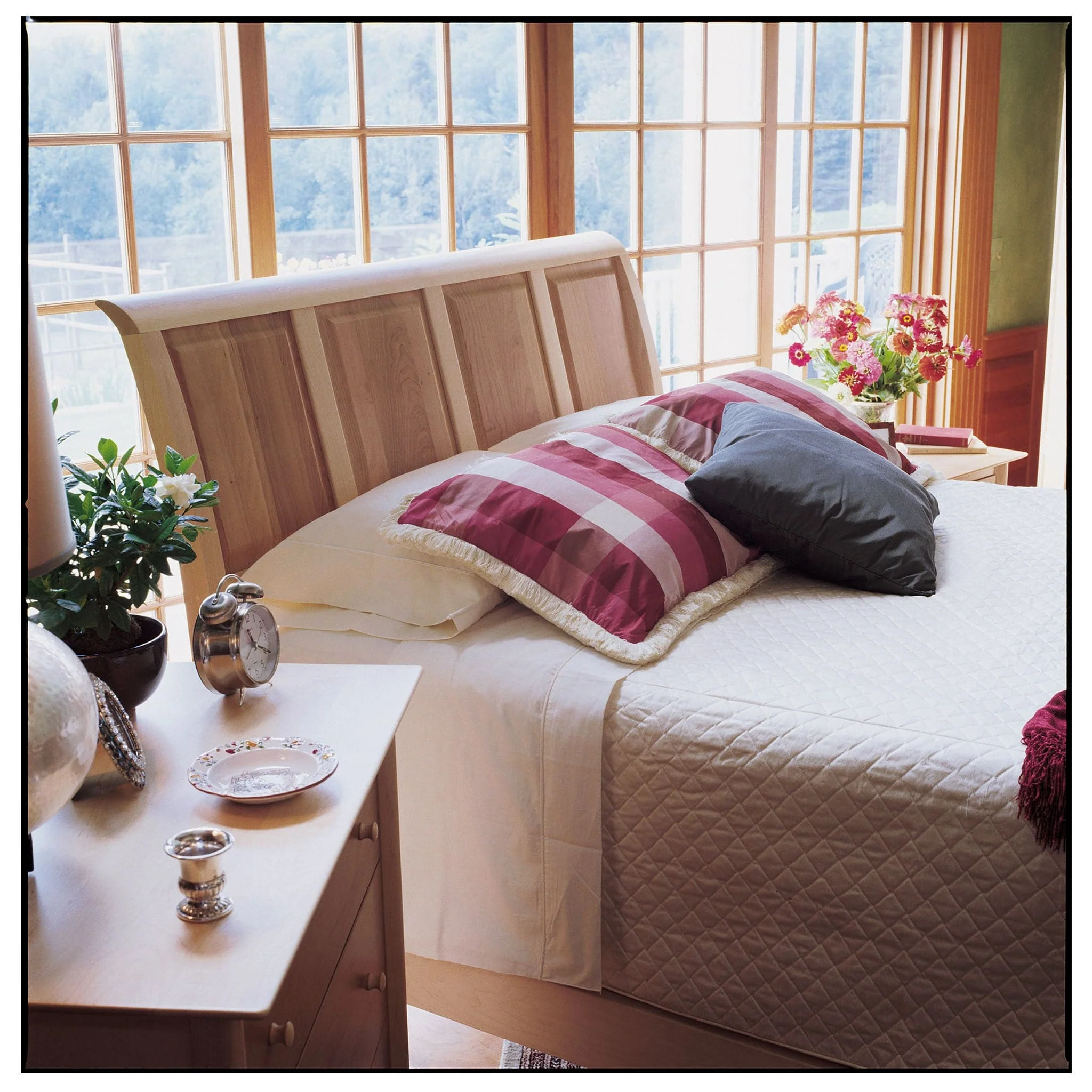 Copeland Sarah 51" Sleigh Bed with High Footboard, Box Springs Required - Image 5