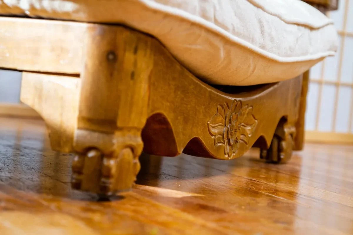 Sattva Meditation Chair - Image 8