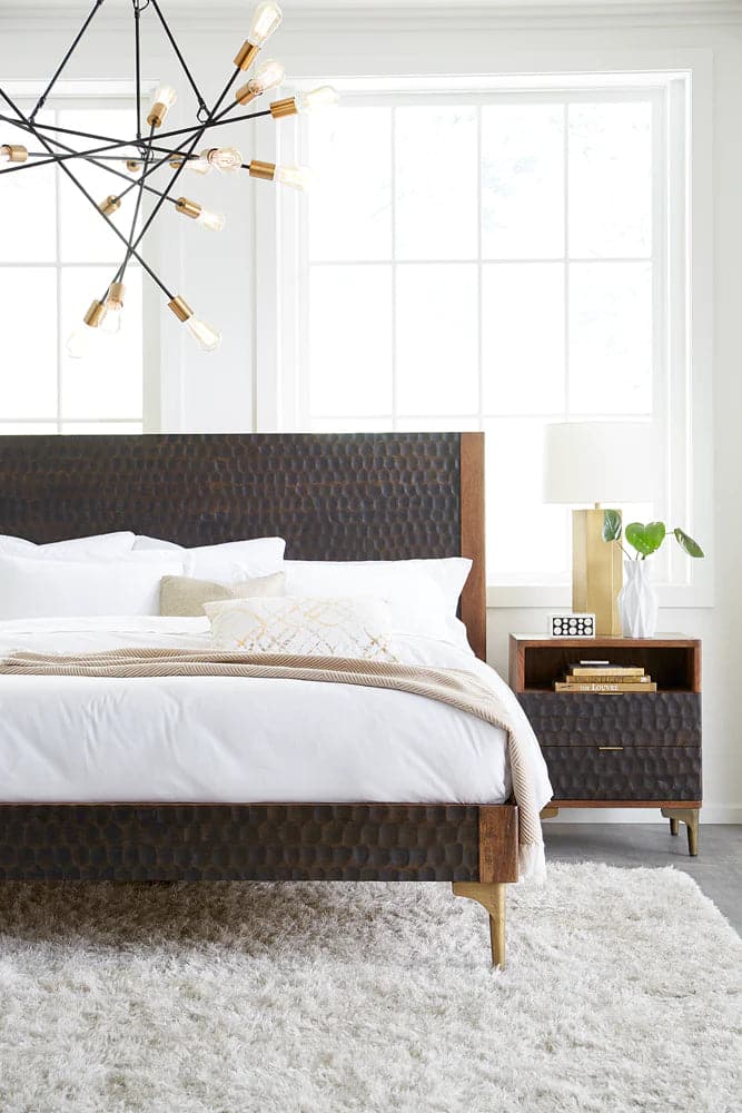 Vallarta Two Tone Platform Bed - Image 4