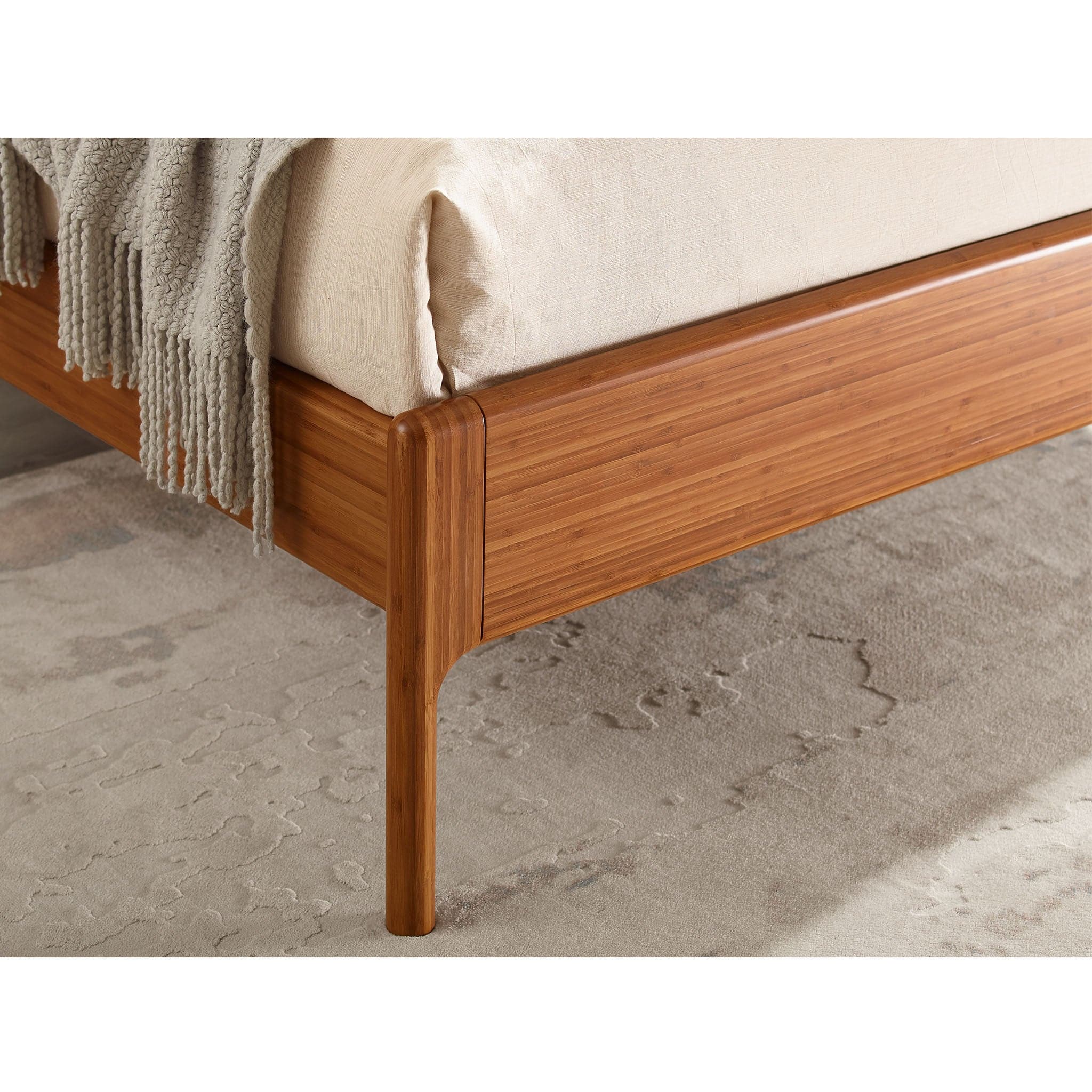 Ventura Platform Bed - Image 7